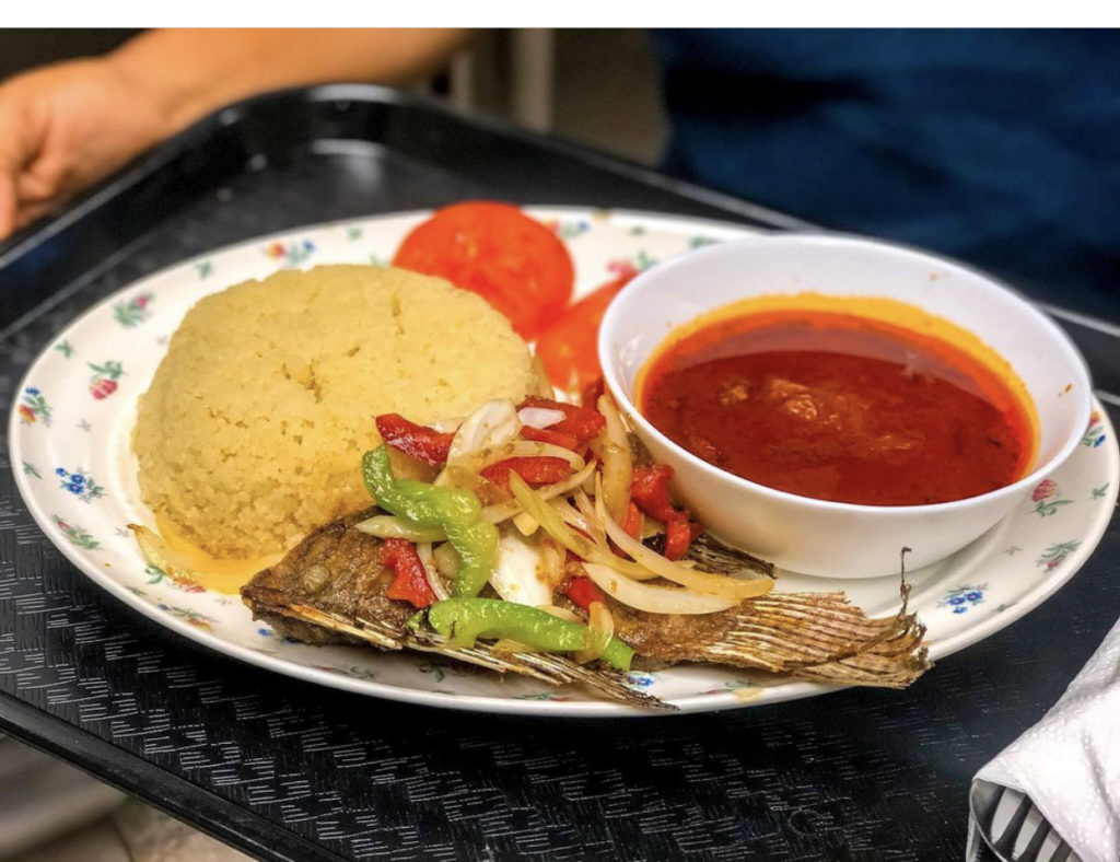 Antieke stew/ fried fish